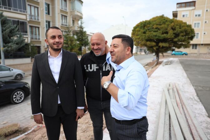 Başkan Arı, Şehrin Her Noktasında Vatandaşlarla Buluşuyor