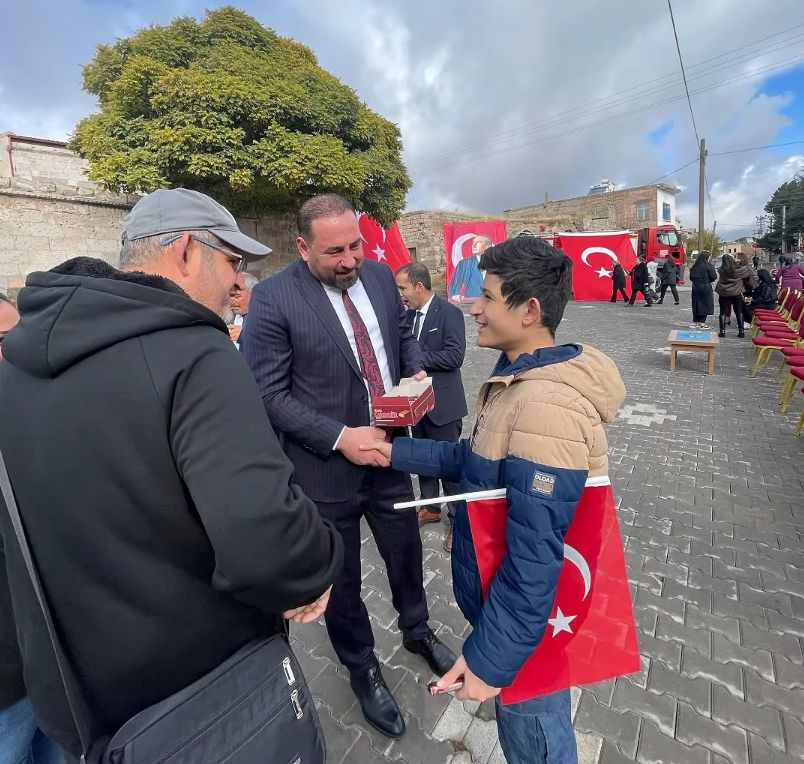 KAYMAKLI’DA COŞKULU BAYRAM KUTLAMASI