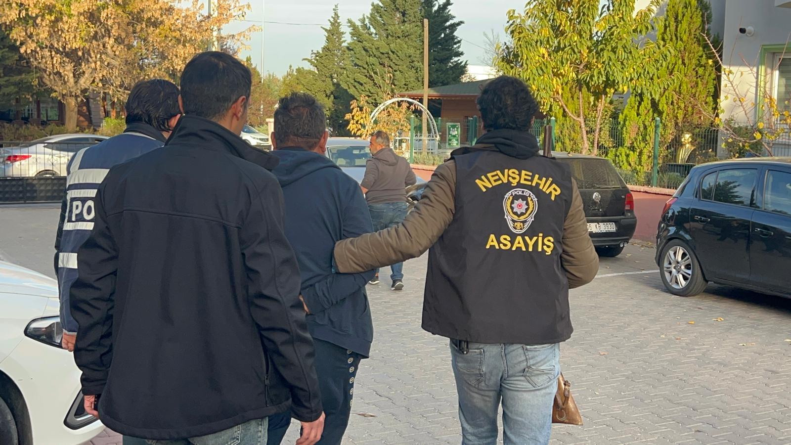 Motor ve Şasi Numaralarını Usulsüz Şekilde Değiştiren 8  Şüpheli Gözaltında