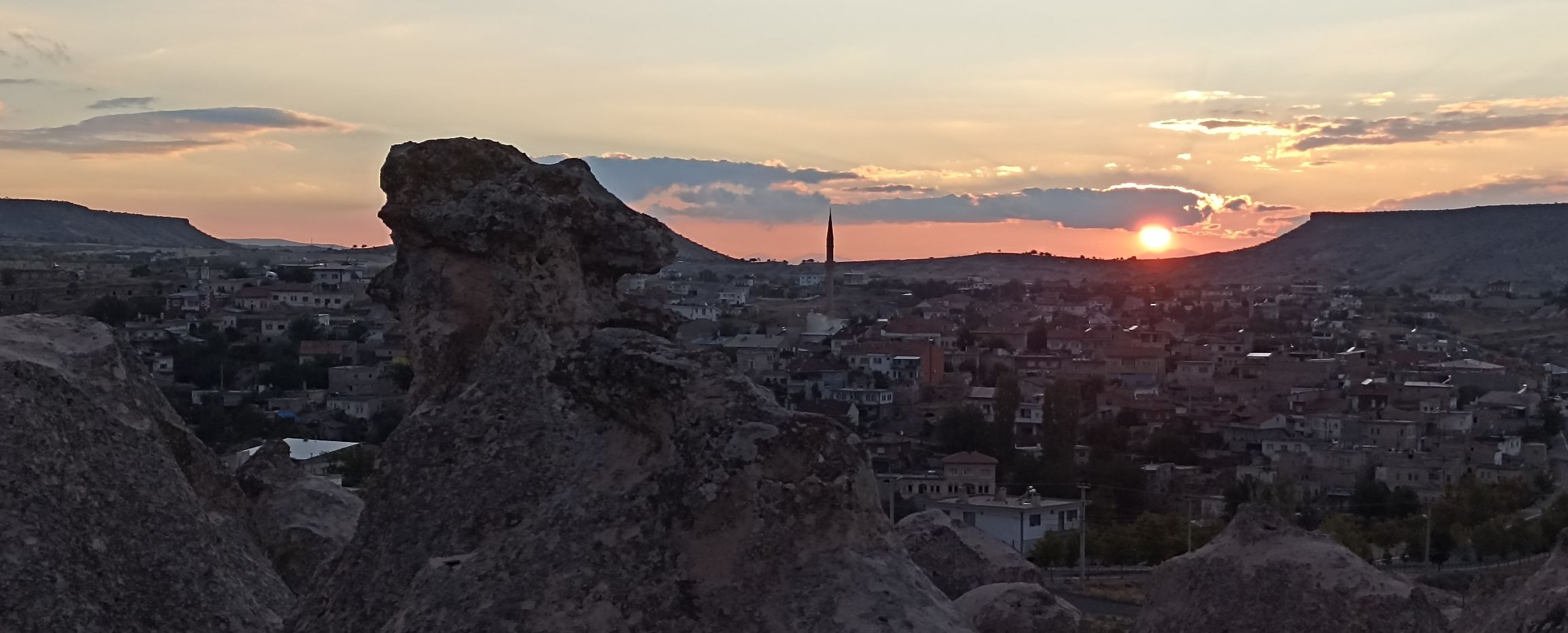 Gün Batımının KAPADOKYA’da En İyi İzlendiği Mekanlara ÇAT BELDESİ de Eklendi