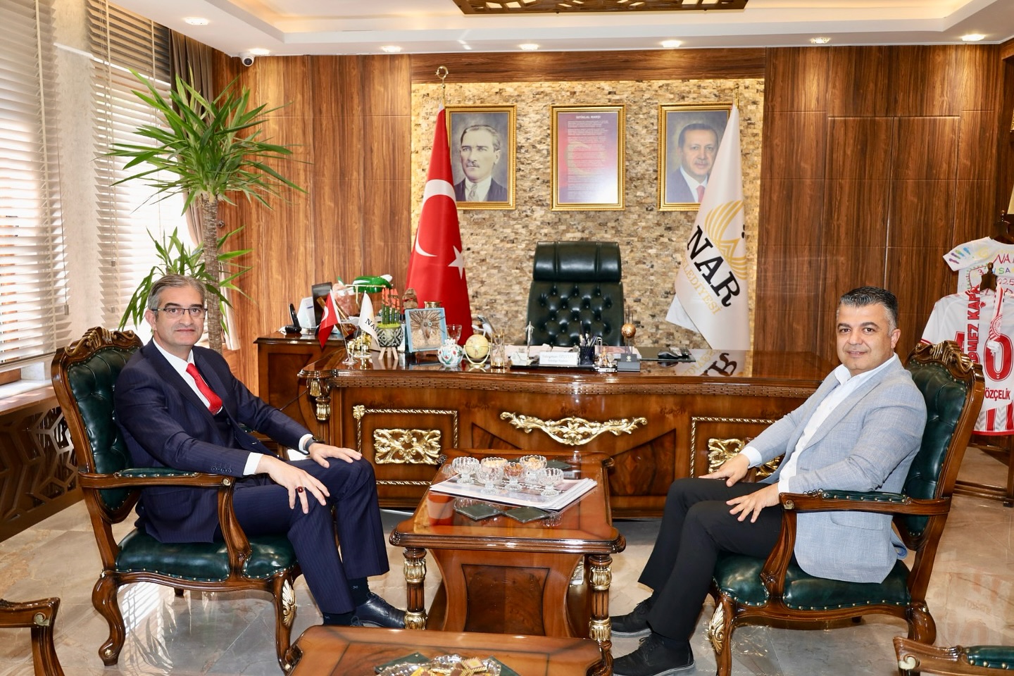 KESKİN’DEN BAŞKAN ÖZÇELİK’E ZİYARET