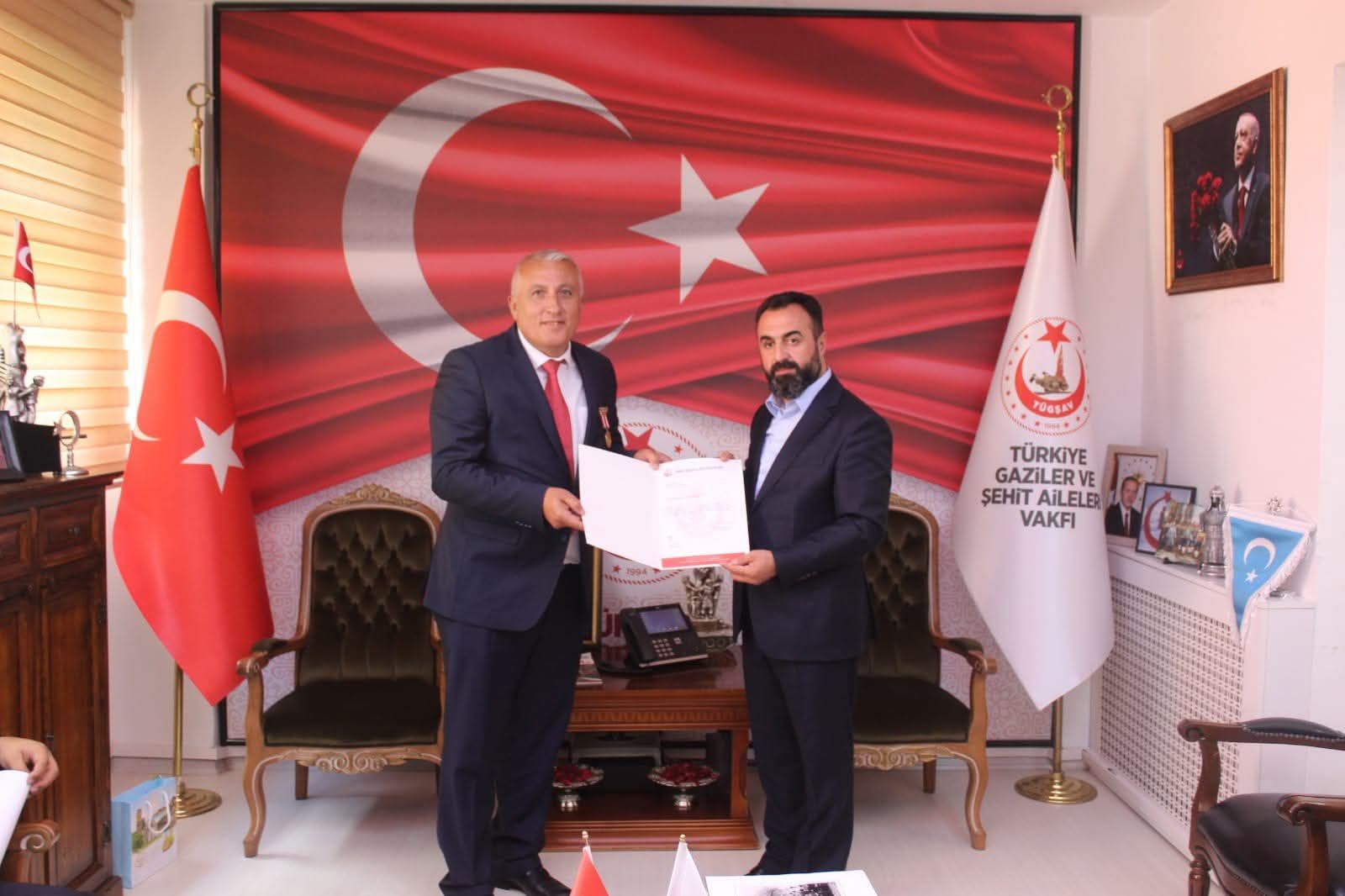 ÇİFTÇİ’DEN ÖNEMLİ ÇAĞRI  “ TERÖRE VE TERÖR SEVİCİLERİNE GEÇİT VERMEYİN”