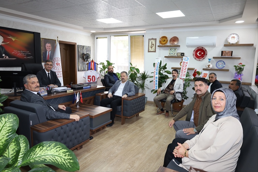 MHP HEYETİNDEN KESKİN’E HAYIRLI OLSUN ZİYARETİ