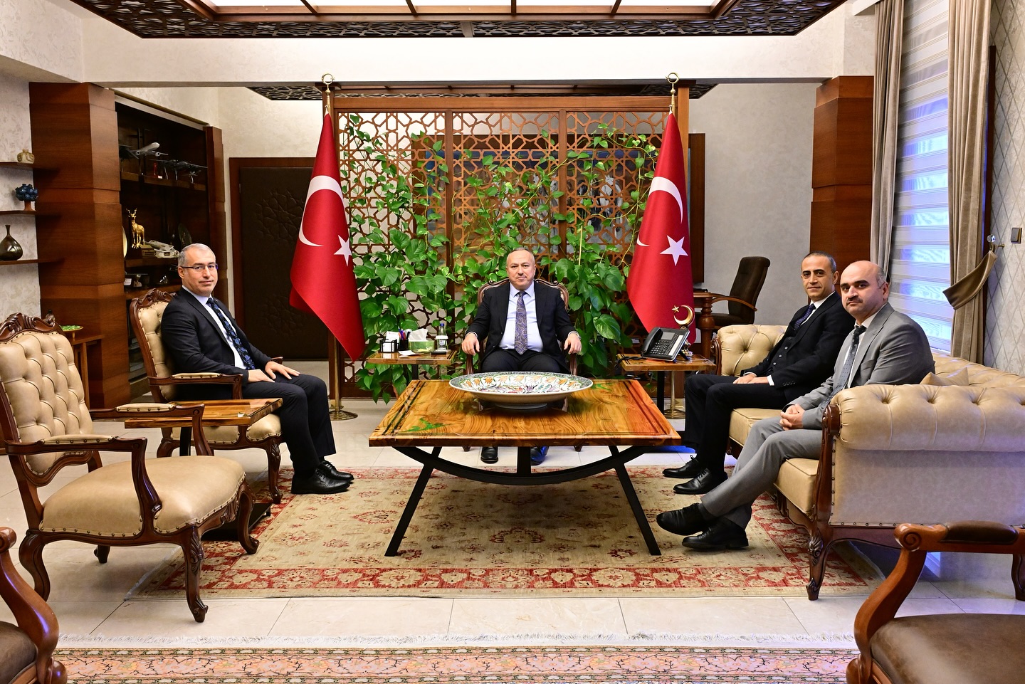Nevşehir İdare Mahkemesi Başkanı Çakır ve Hakim Üyeler,  Vali Fidan’ı Ziyaret Etti