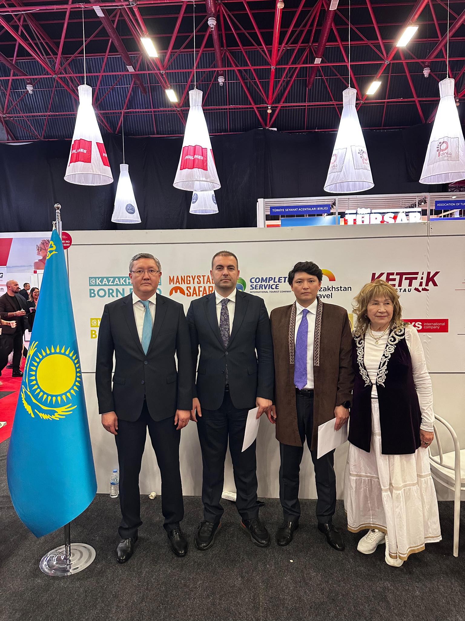 Uluer Group, Sıcak Hava Balonlarıyla  Kazakistan Semalarında Olacak
