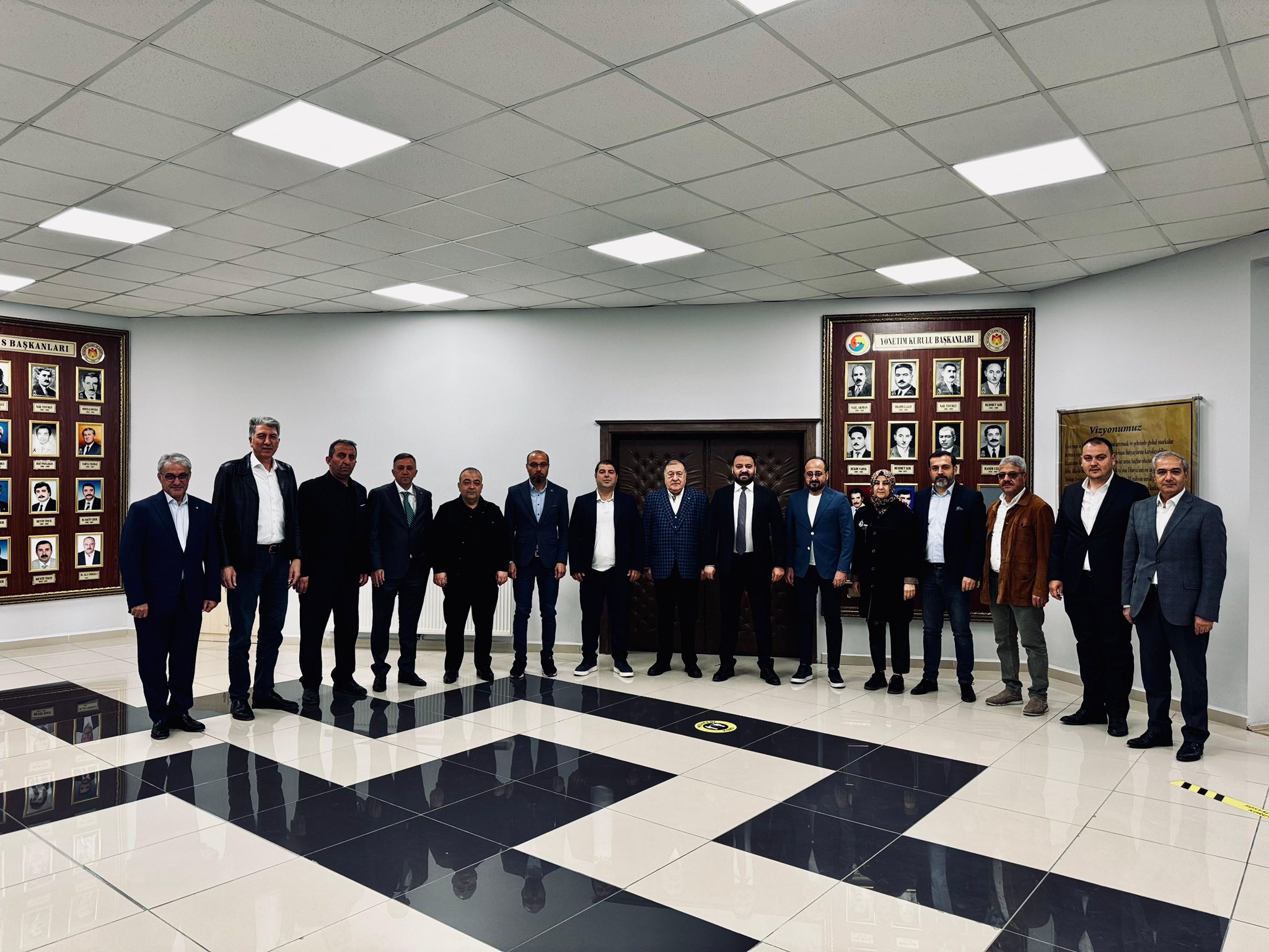 AK Parti Heyeti, Başkan Parmaksız İle NEVŞEHİR Konuştu