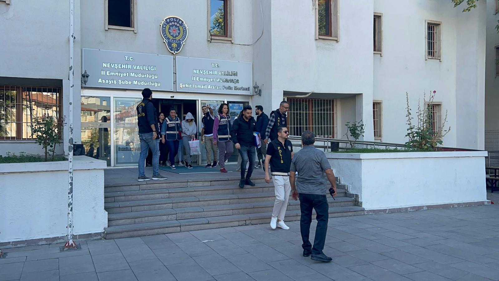 MASAJ SALONUNDA YAKALANAN 4 KİŞİ ADLİYEYE SEVK EDİLDİ