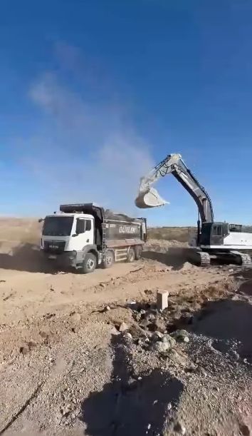 KAYMAKLI’DA 67 TOKİ KONUTUNUN YAPIMI İÇİN HAFRİYAT ÇALIŞMALARI BAŞLADI