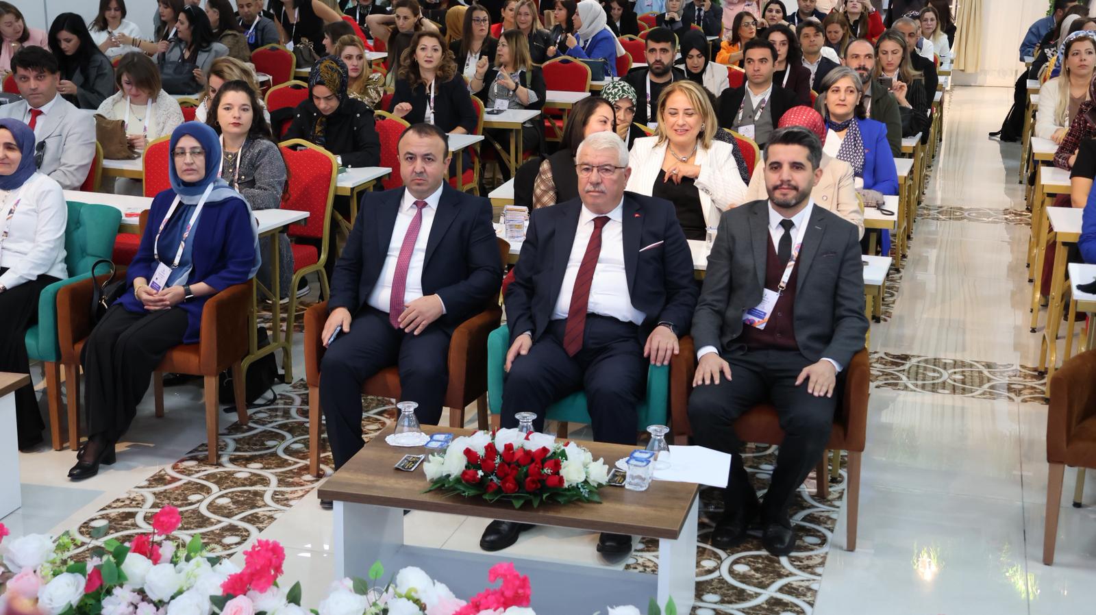 “eTwinning İl Koordinatörleri ve Ekipler Çalıştayı” Nevşehir’de Başladı