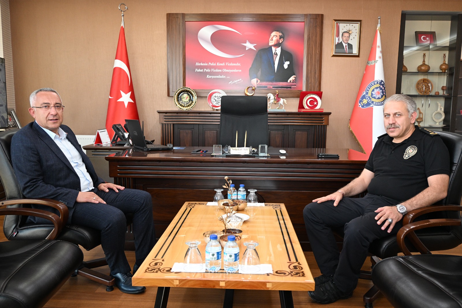 BAŞKAN ÇİFTCİ’DEN,  EMNİYET MÜDÜRÜ KARAMAN’A HAYIRLI OLSUN ZİYARETİ