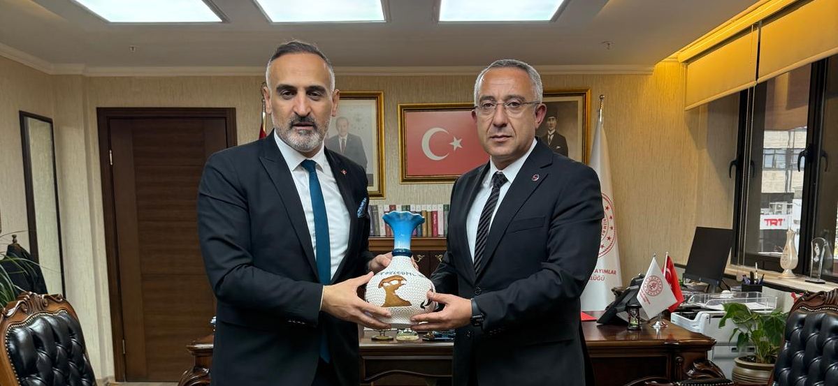 BAŞKAN ÇİFTCİ, KÜTÜPHANELER VE YAYIMLAR  GENEL MÜDÜRÜ BEYOĞLU İLE GÖRÜŞTÜ