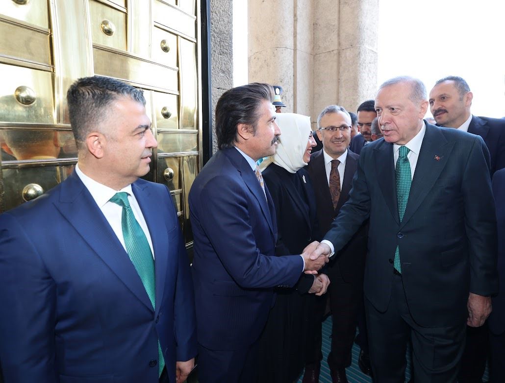 Nar Belediye Başkanı Özçelik; “Güçlü Türkiye Yolculuğumuz, Gönülden Birlik ve Azimle Devam Ediyor”