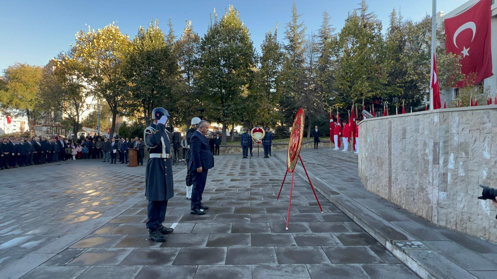Cumhuriyetimizin Kurucusu Atatürk’ü Özlemle Andık