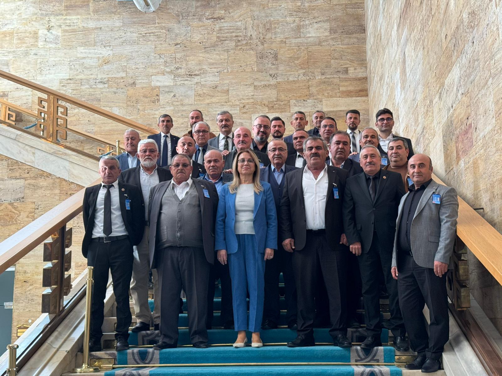 Nevşehirli Muhtarlar, MHP Grup Başkanı Kılıç’ın Daveti İle TBMM’ine Çıkartma Yaptılar